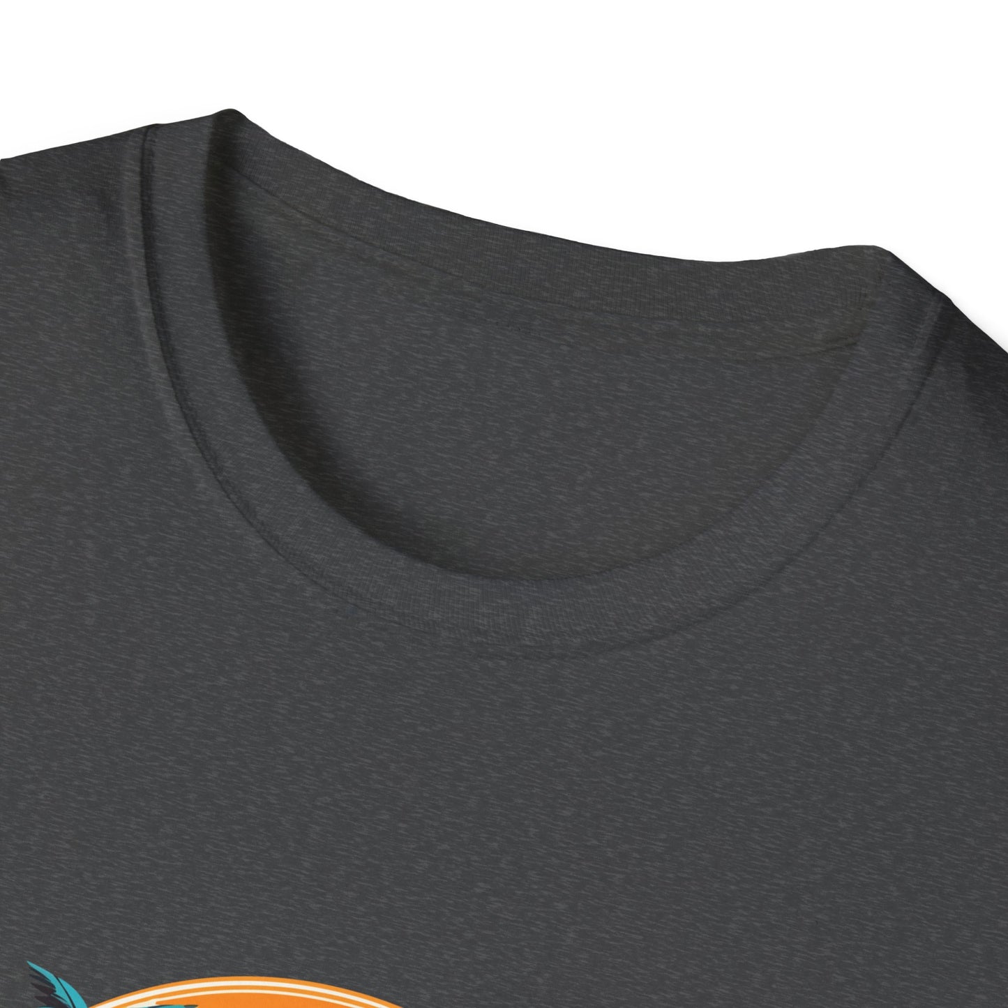Summer Vibes T-Shirt – Escape to Paradise! Unisex Softstyle T-Shirt